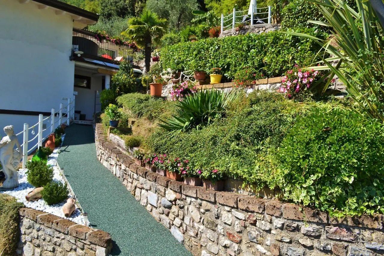 Appartement Appartamenti Casa Carlotta Limone sul Garda Italië